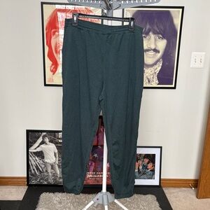 Vuori athletic joggers size large